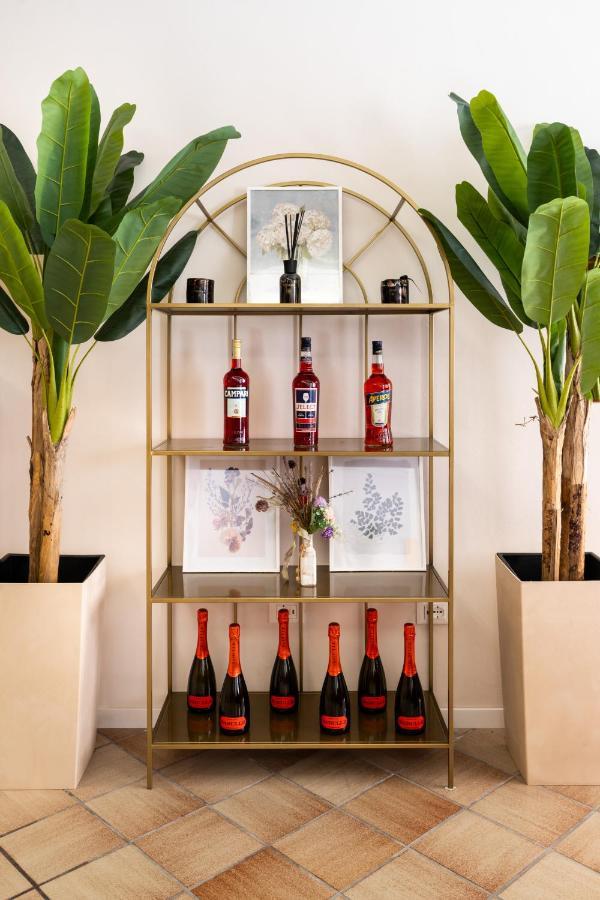Camelia Rooms Venice Guesthouse เมสเตร ภายนอก รูปภาพ